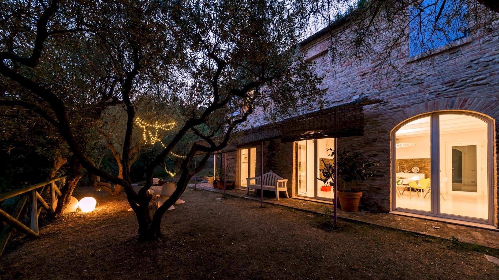 Casa Cantagallo 4&4, Emma Villas Fermo Exteriör bild